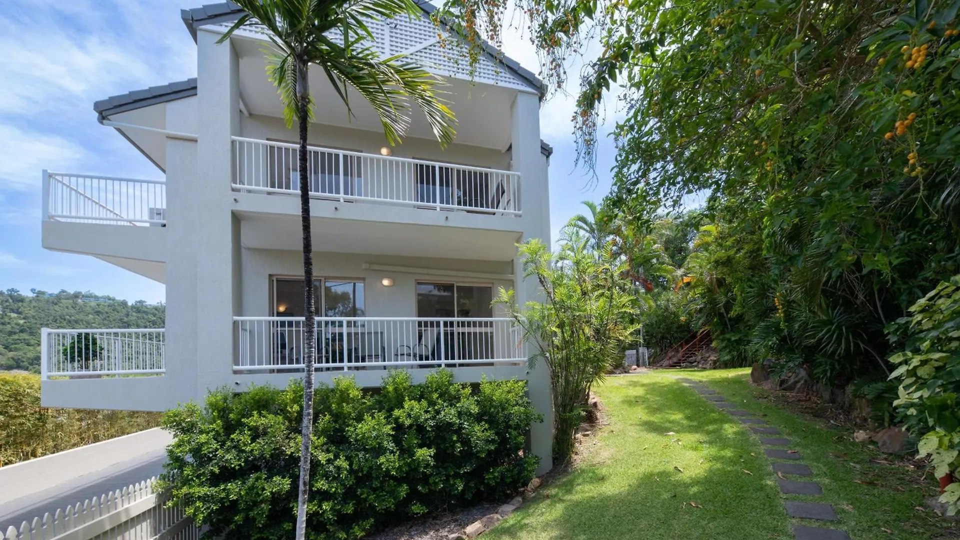 Beach House On Begley - Airlie Beach Central Apartment Australia